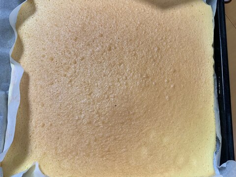 米粉で作ったロールケーキの皮